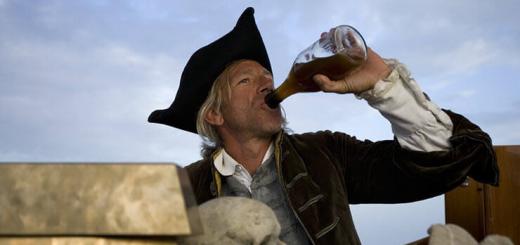 Ром – излюбленный напиток пиратов Карибского моря Почему пираты пьют в основном ром